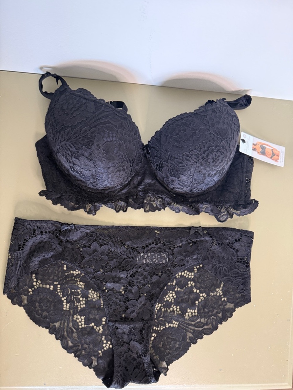 NWT Marilyn Monroe Black Lingerie Set